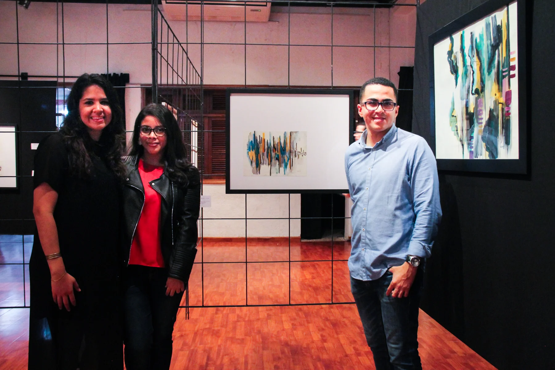 With friends by painting "Life's Changes"