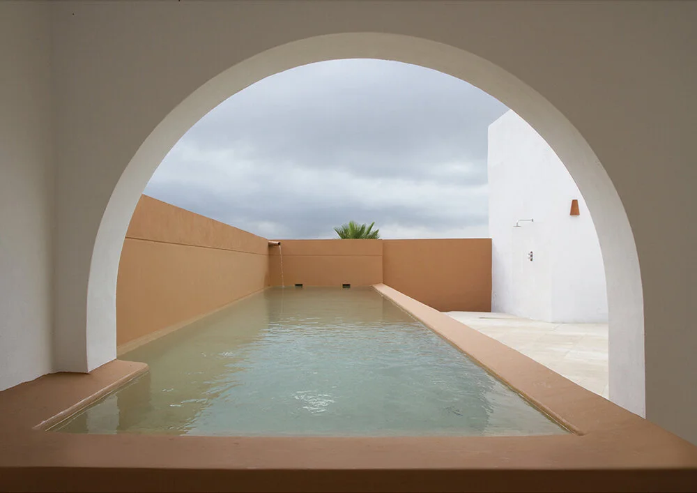 Photography by Ernesto Artillo