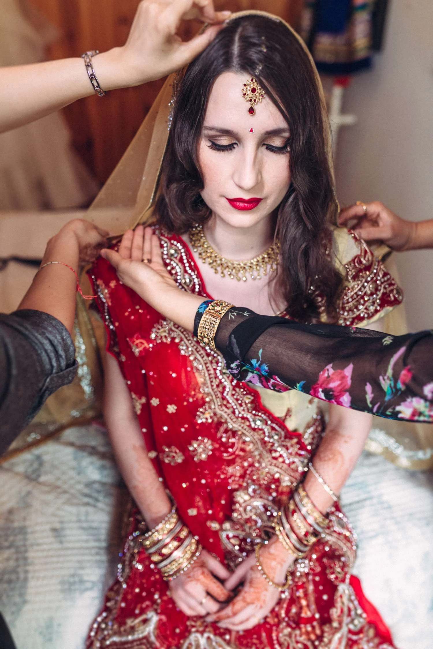 Hindu-Wedding-Photography-Paul-Liddement-Wedding-Stories-12.jpg