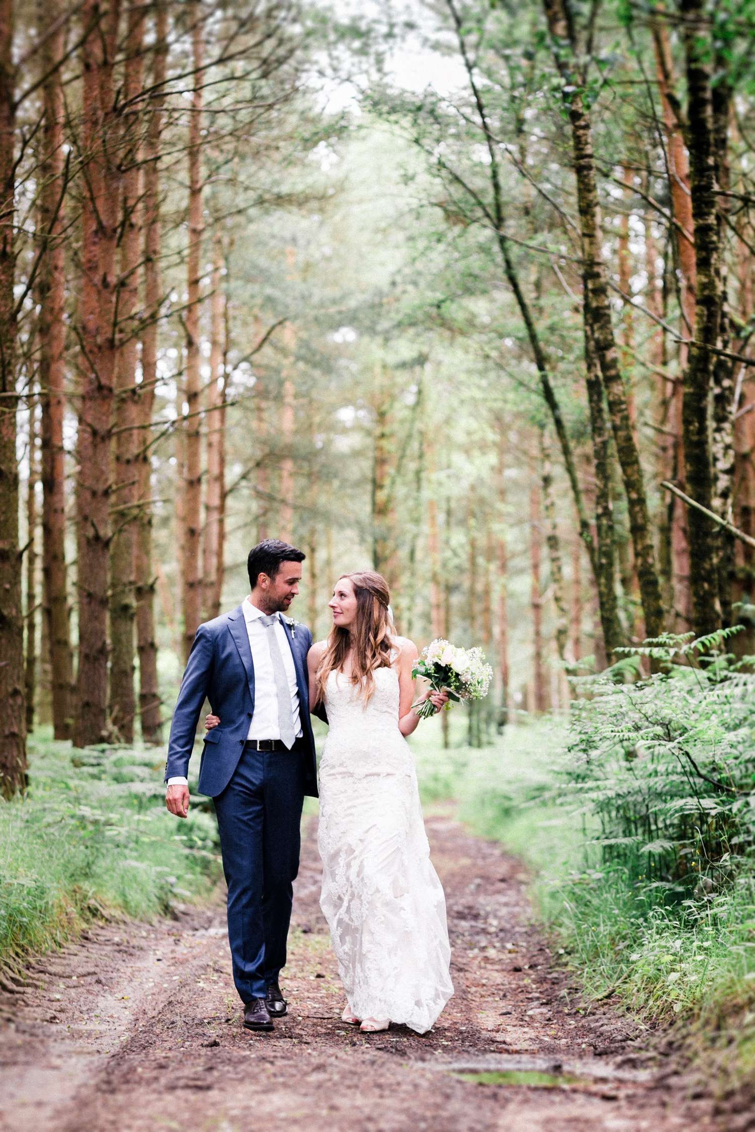 Wedding-photographer-Healey-Barn-12.jpg