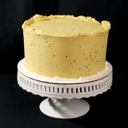 Vindalicious Two layers of ginger-vindaloo spice cake. Iced with salted thai curry caramel and black sesame seeds. 6" (serves 8): $31 | 8" (serves 15): $46 | 10" (serves 25): $67 12" (serves 35): $93 | half-sheet (serves 55): $120 Available Oct - Feb