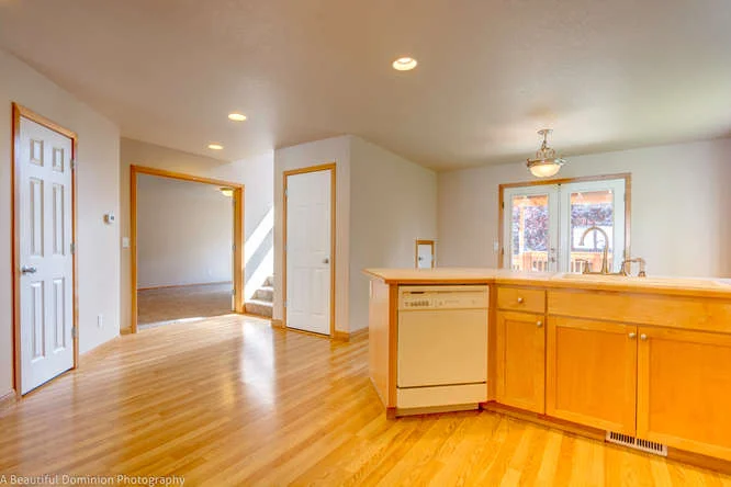 14506 SW Cornerstone Ln-small-011-14506 SW Cornerstone Lane7-666x445-72dpi.jpg