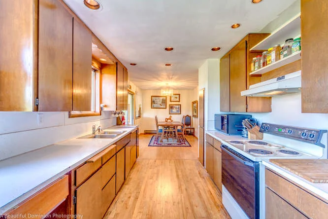 9573 S Heinz Rd Canby OR 97013-small-031-9573 S Heinz Road30-666x445-72dpi.jpg