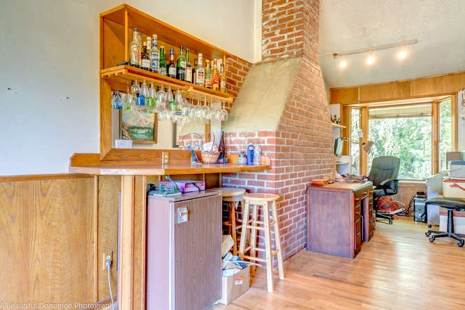 9573 S Heinz Rd Canby OR 97013-small-035-9573 S Heinz Road34-666x445-72dpi.jpg