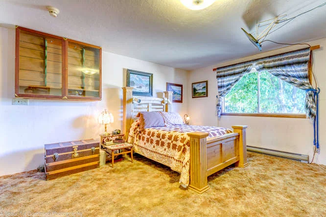 9573 S Heinz Rd Canby OR 97013-small-036-9573 S Heinz Road35-666x445-72dpi.jpg