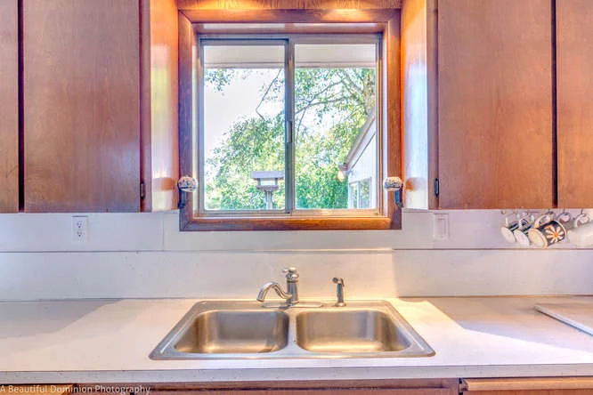 9573 S Heinz Rd Canby OR 97013-small-041-9573 S Heinz Road40-666x445-72dpi.jpg