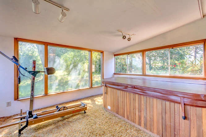 9573 S Heinz Rd Canby OR 97013-small-042-9573 S Heinz Road41-666x445-72dpi.jpg