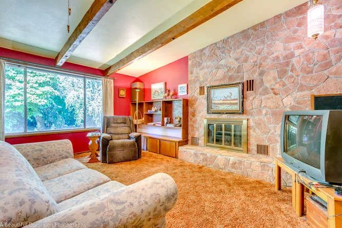 9573 S Heinz Rd Canby OR 97013-small-043-9573 S Heinz Road42-666x445-72dpi.jpg