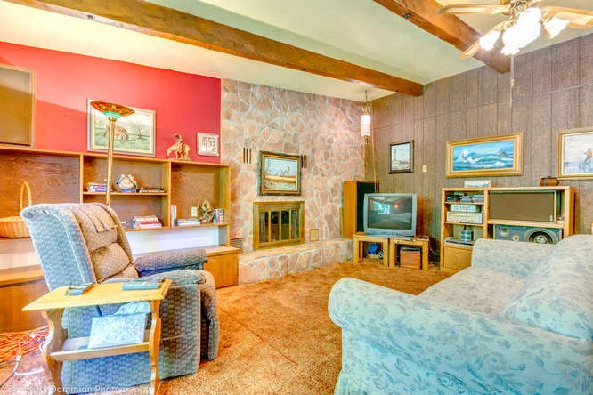 9573 S Heinz Rd Canby OR 97013-small-044-9573 S Heinz Road43-666x445-72dpi.jpg