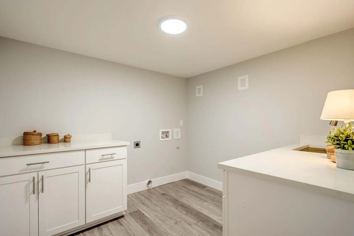 6416 SE Thiessen Rd Milwaukie-large-043-49-SE Thiessen Road Milwaukie 59-1500x1000-72dpi.jpg