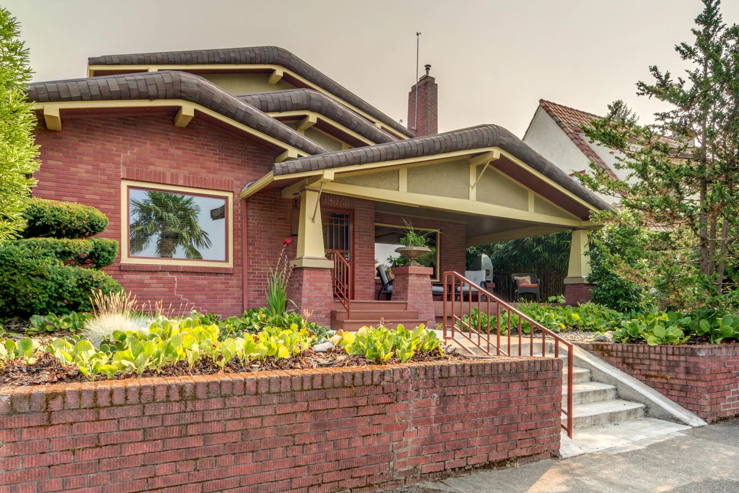 3437 N Willamette Blvd-large-007-5-N Willamette Boulevard-1500x1000-72dpi.jpg