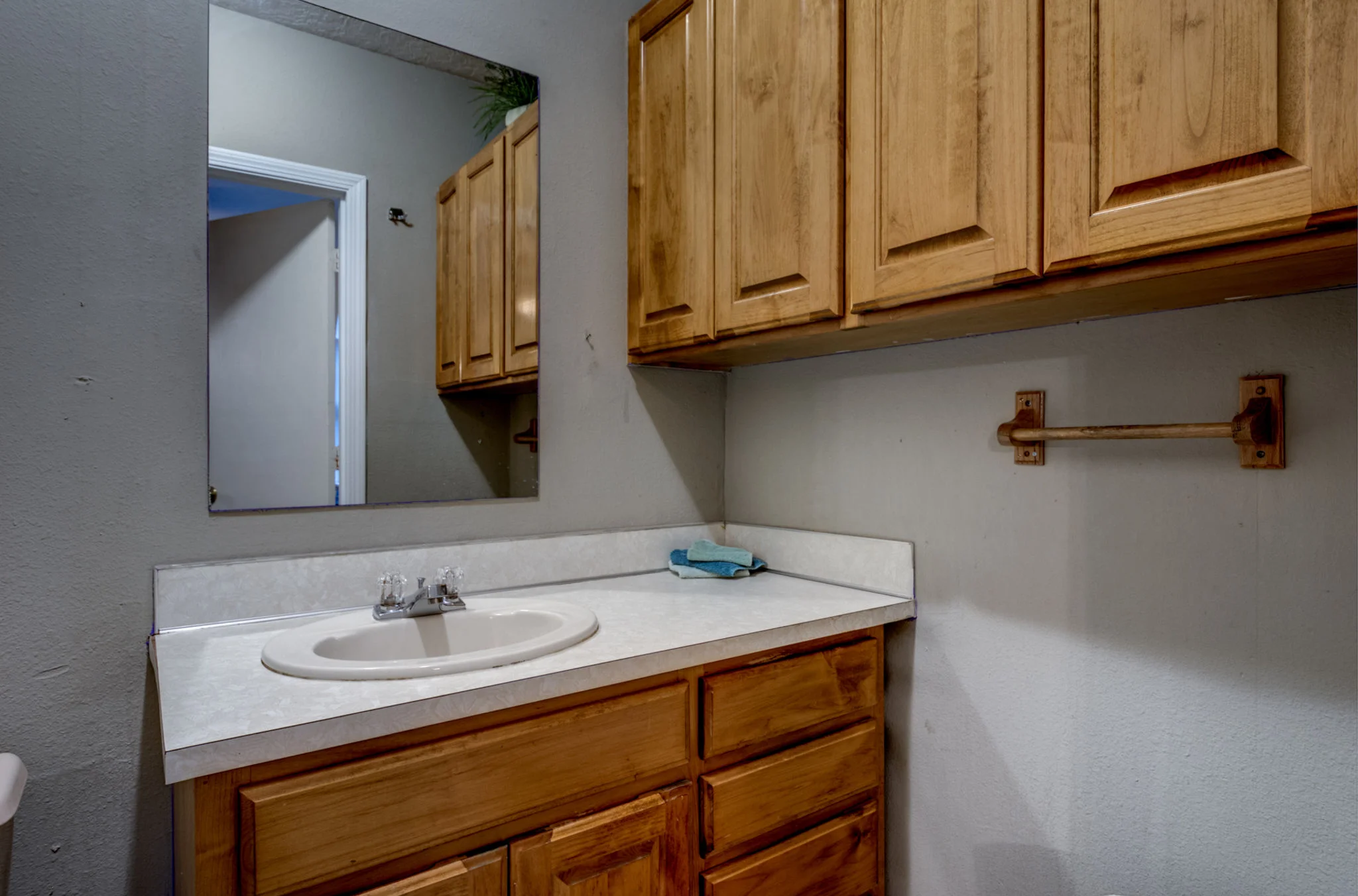 213_North_Douglas_Street_31_ipad_pro.jpg