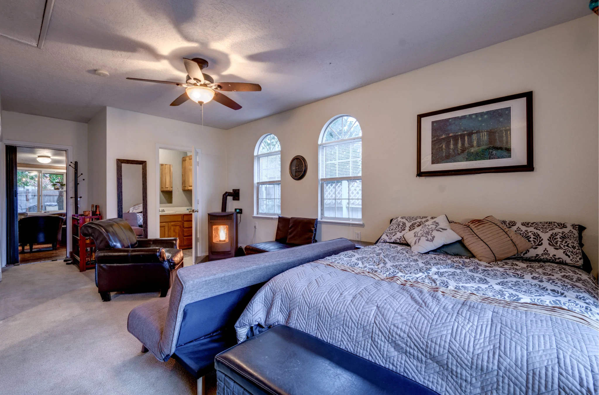 213_North_Douglas_Street_35_ipad_pro.jpg