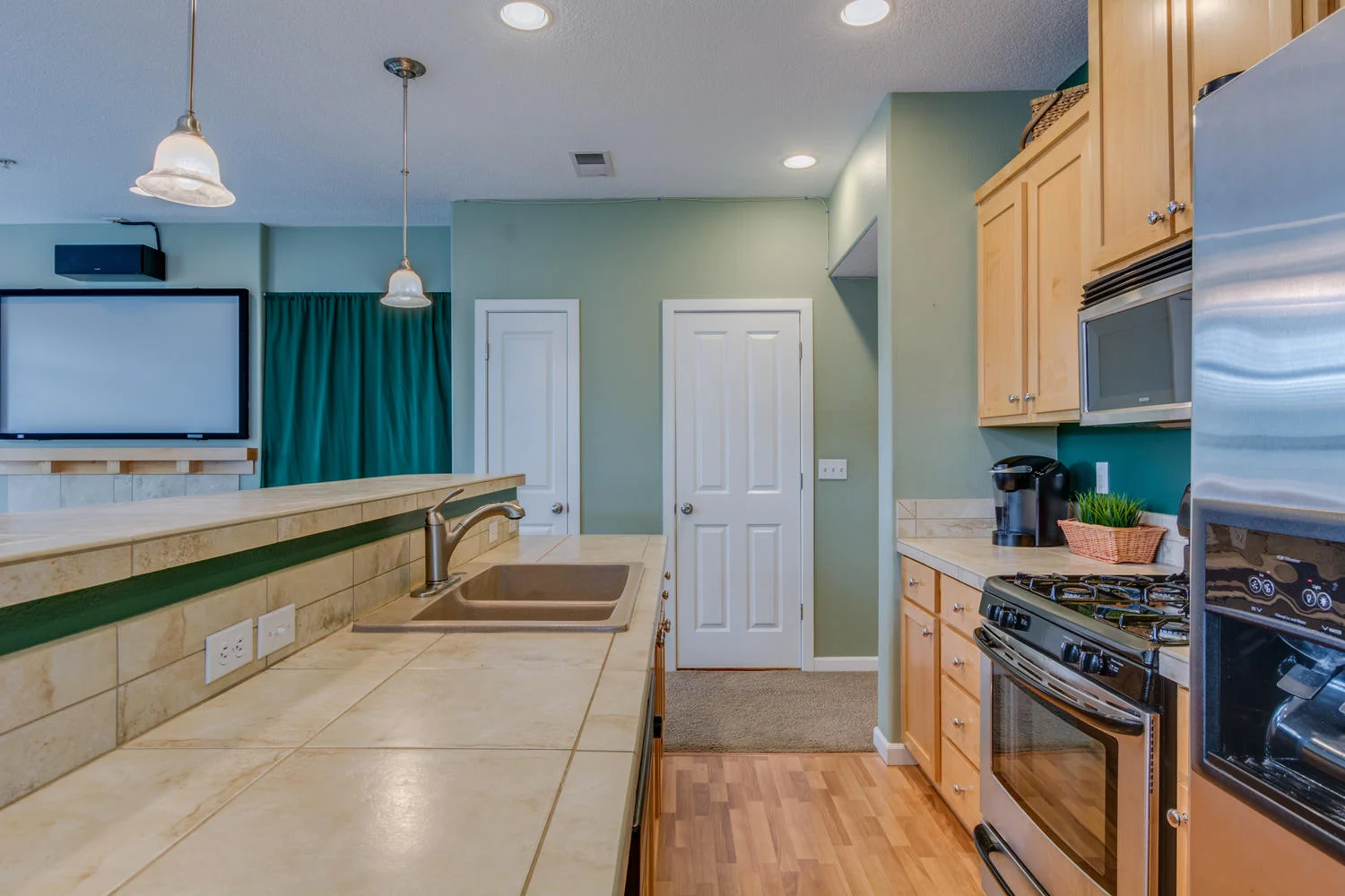 18567 NW Red Wing Way-large-022-23-18567 NW Red Wing Way22-1500x1000-72dpi.jpg