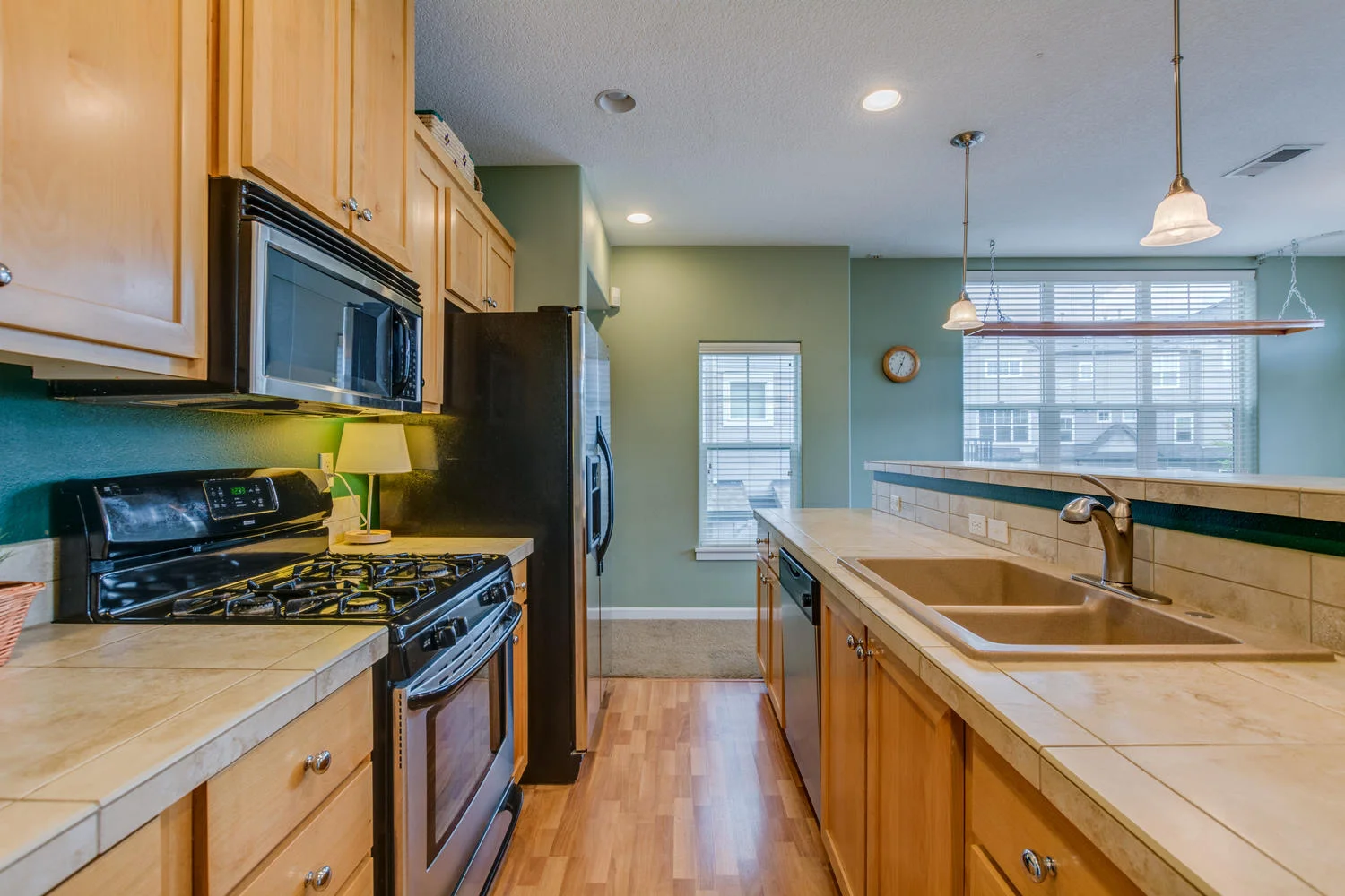 18567 NW Red Wing Way-large-024-33-18567 NW Red Wing Way24-1500x1000-72dpi.jpg