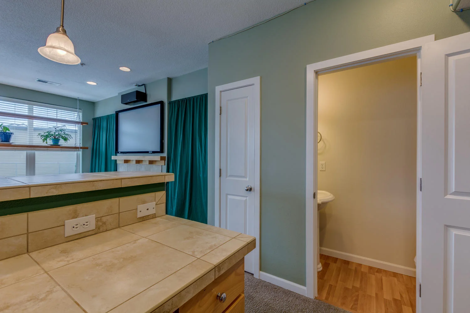 18567 NW Red Wing Way-large-027-28-18567 NW Red Wing Way27-1500x1000-72dpi.jpg