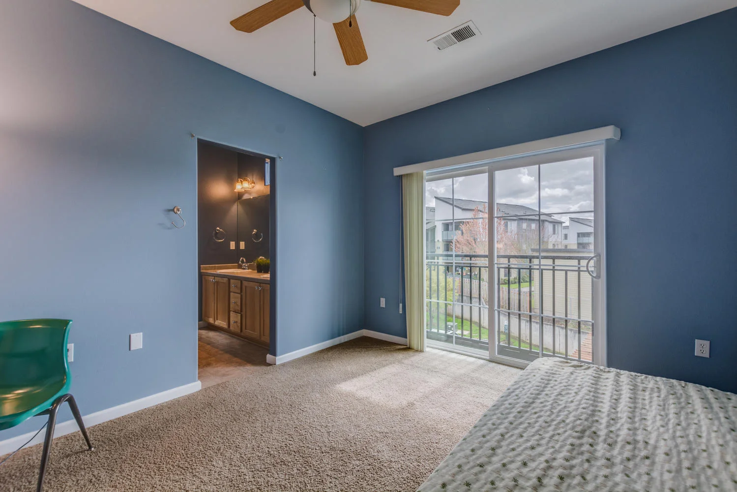 18567 NW Red Wing Way-large-029-22-18567 NW Red Wing Way29-1499x1000-72dpi.jpg