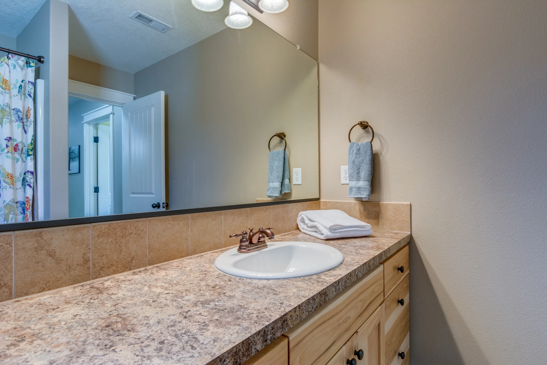 559 Corinne Drive-65.jpg