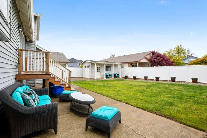 12563 Anita Pl Oregon City OR-small-043-041-12563 Anita Place Oregon-666x444-72dpi.jpg
