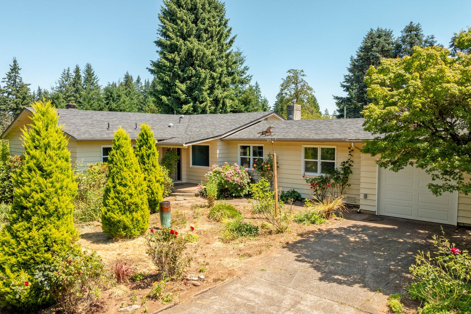 20068 S Ridge Rd Oregon City-large-001-009-20068 S Ridge Rd Oregon City-1500x1000-72dpi.jpg