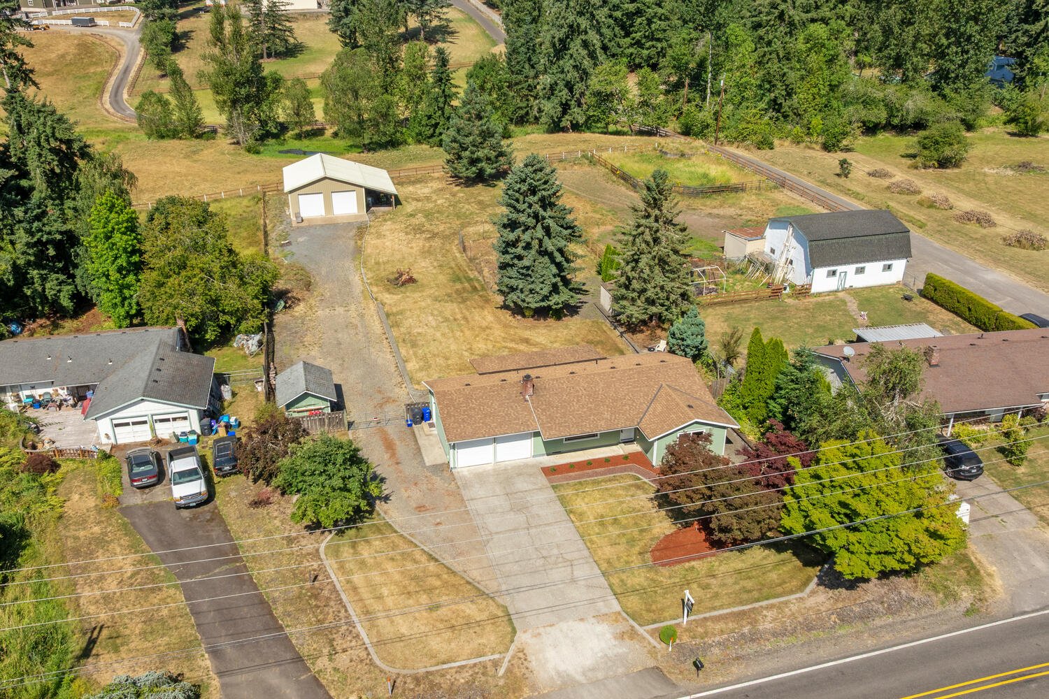 17039 S Bradley Rd Oregon City-large-002-004-17039 S Bradley Rd Oregon City-1500x1000-72dpi.jpg