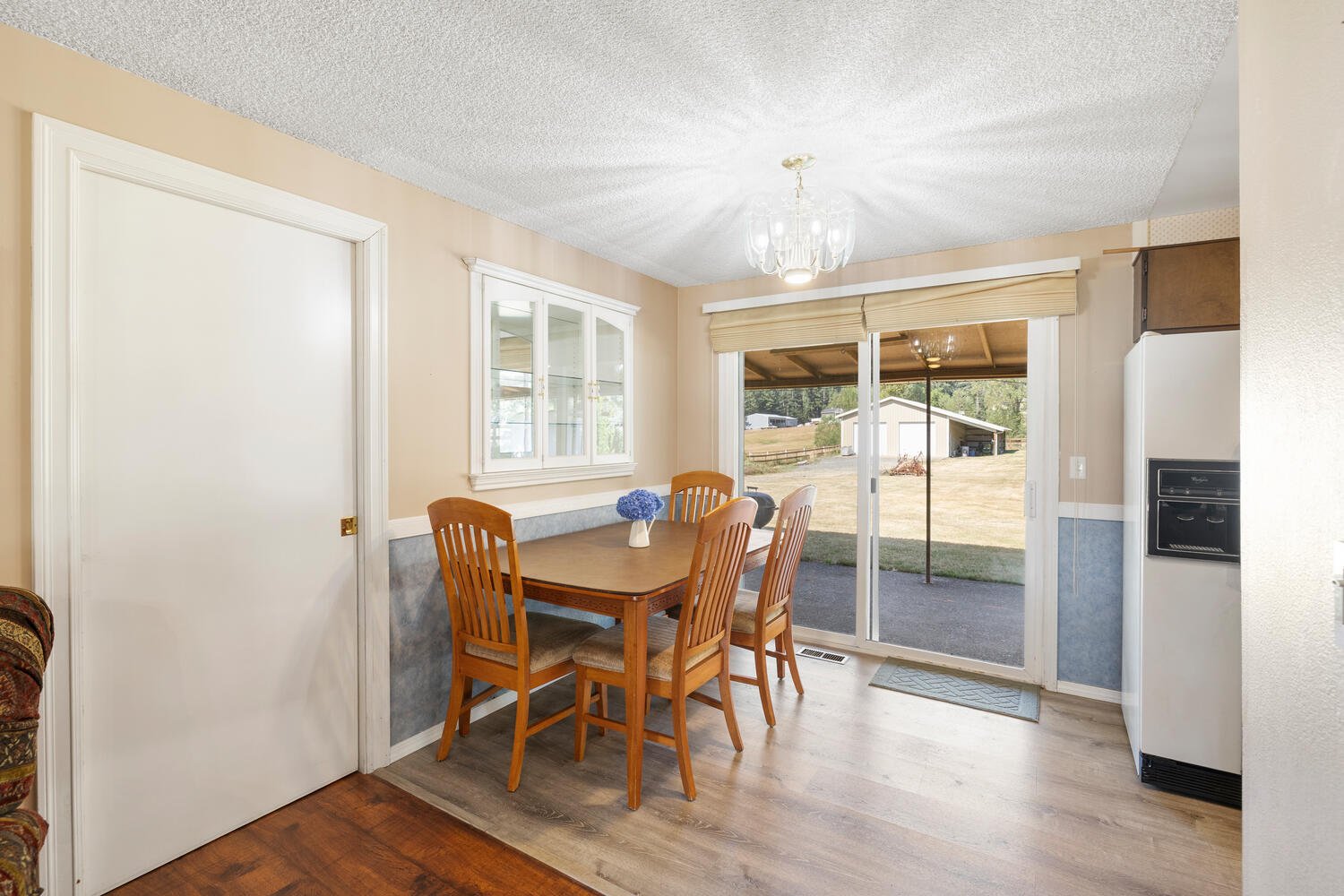 17039 S Bradley Rd Oregon City-large-014-013-17039 S Bradley Rd Oregon City-1500x1000-72dpi.jpg