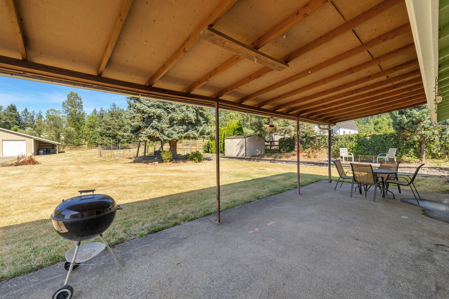 17039 S Bradley Rd Oregon City-large-029-012-17039 S Bradley Rd Oregon City-1500x1000-72dpi.jpg