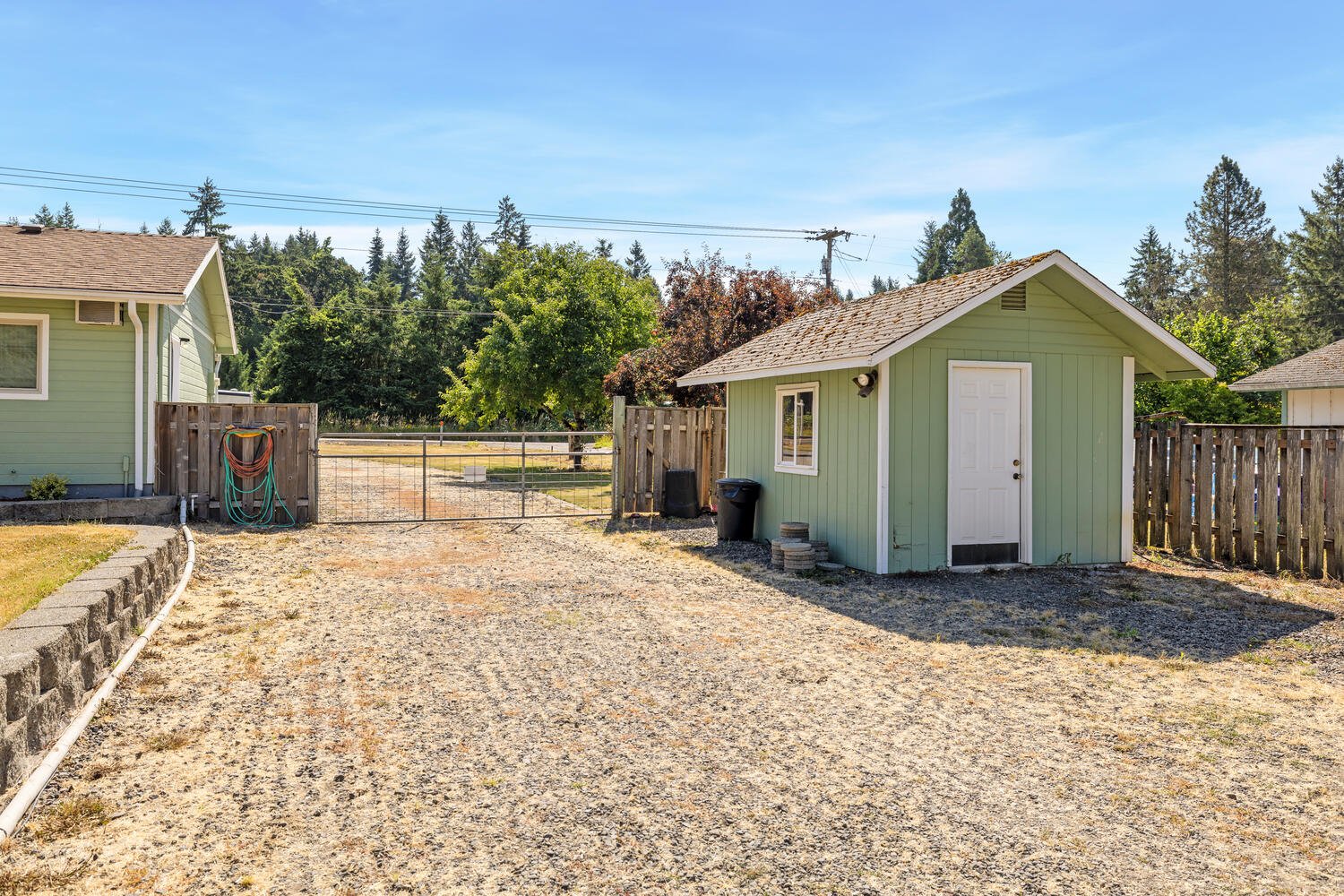 17039 S Bradley Rd Oregon City-large-034-018-17039 S Bradley Rd Oregon City-1500x1000-72dpi.jpg