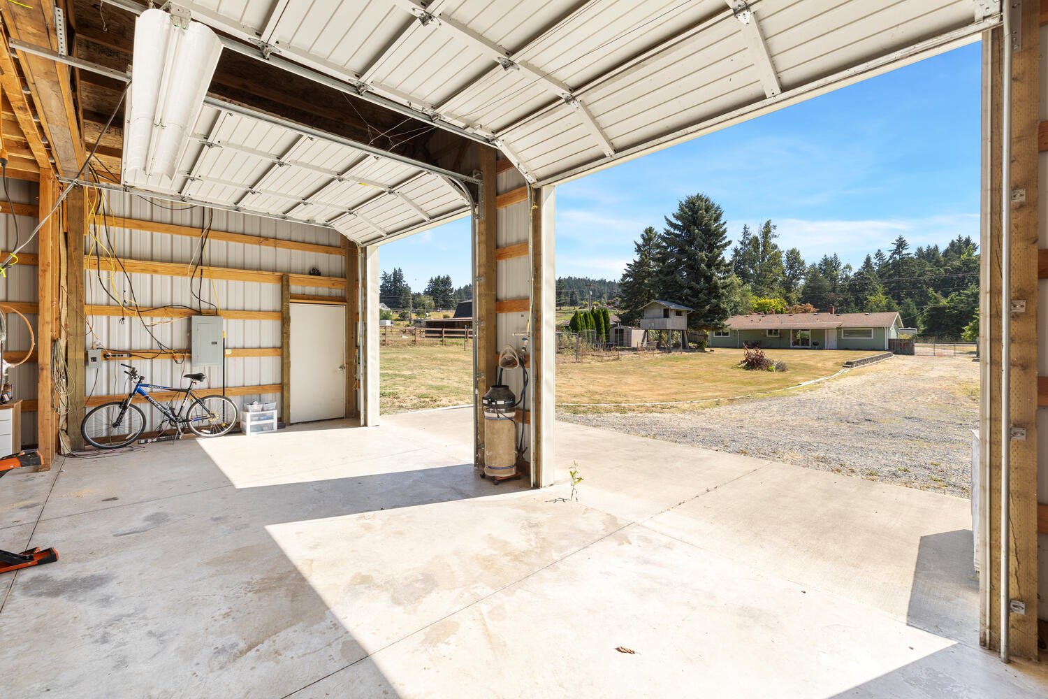 17039 S Bradley Rd Oregon City-large-043-030-17039 S Bradley Rd Oregon City-1500x1000-72dpi.jpg