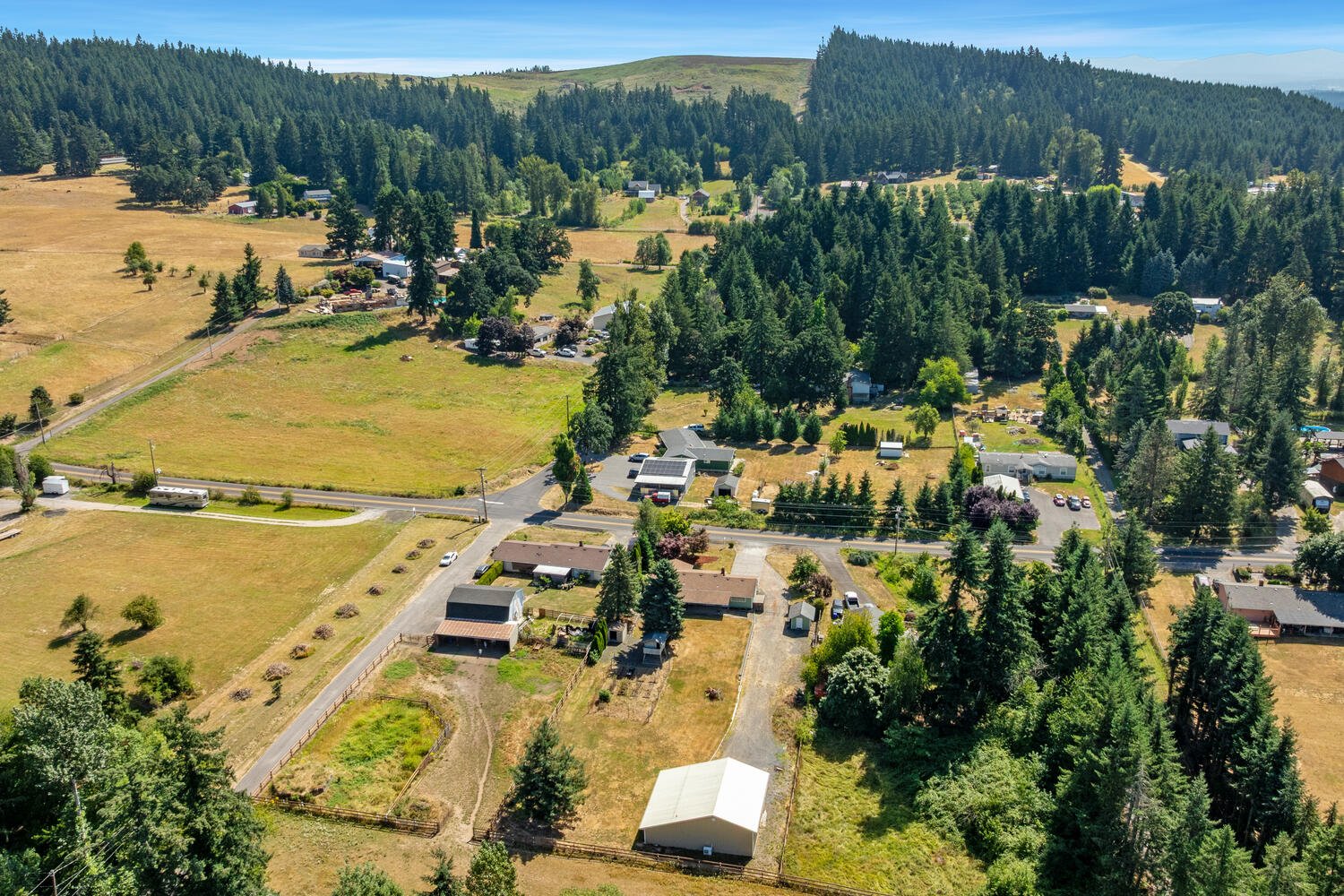 17039 S Bradley Rd Oregon City-large-046-002-17039 S Bradley Rd Oregon City-1500x1000-72dpi.jpg