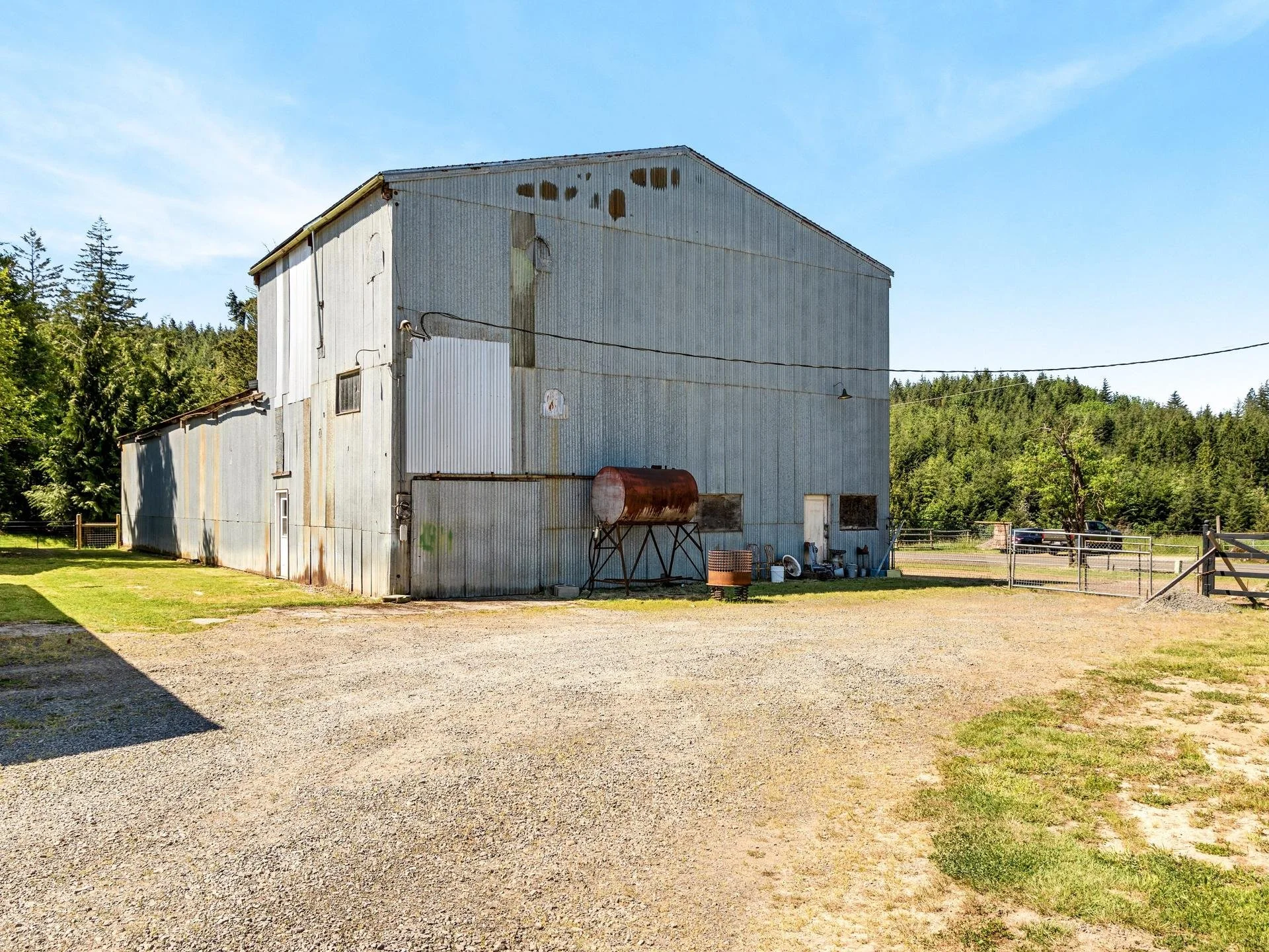 082-013-38342 S Sawtell Rd-1920x1440.jpg