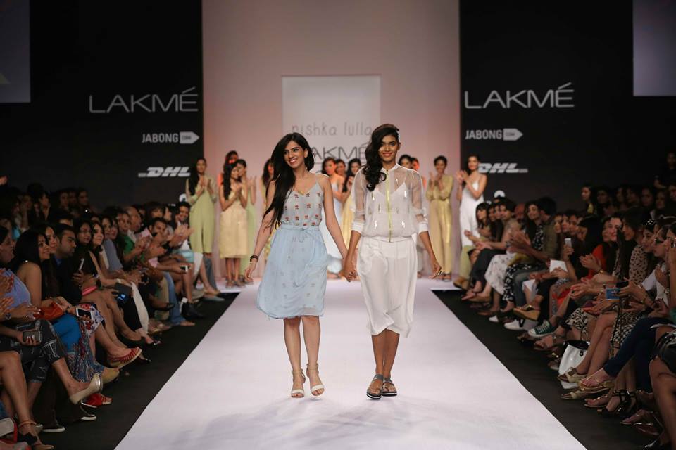 lfw-sr14-nishika-lulla-11.jpg