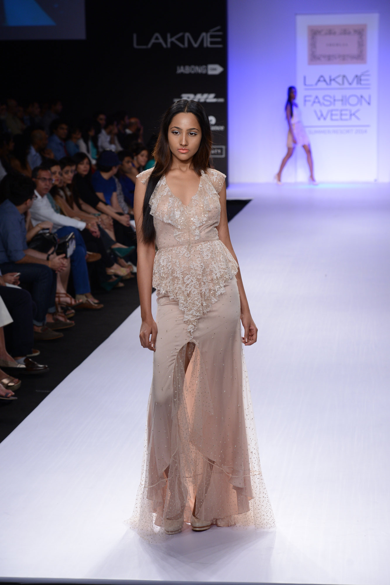 shehla-khan-lfw-sr14-13.jpg