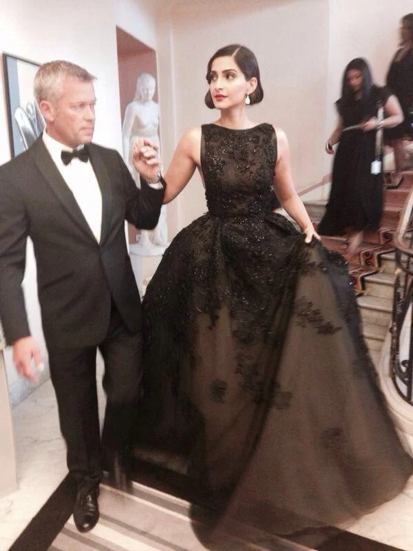 Sonam Kapoor in Elie Saab & Chopard