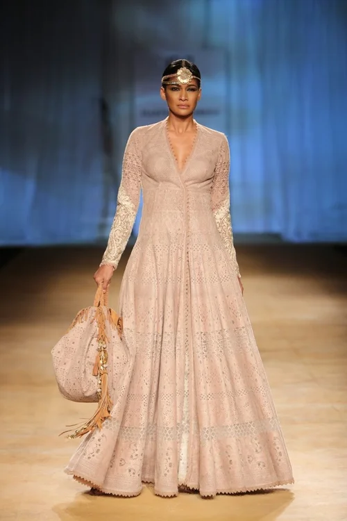 BEST GOWN BRANDS IN INDIA Rimple & Harpreet Narula