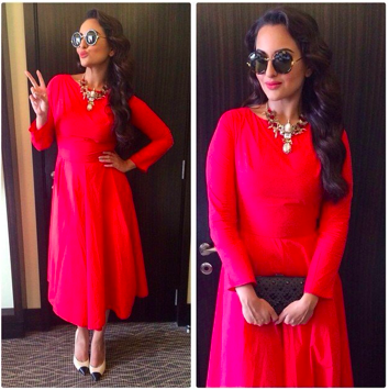Sonakshi Sinha in a Shift by Nimish Shah dress, Chanel shoes and Outhouse jewellery 
