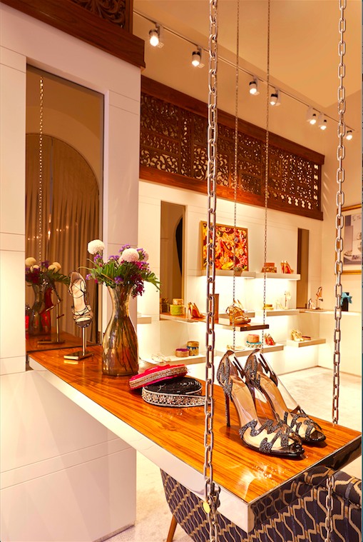 christian-louboutin-wedding-suite-mumbai-015.jpg