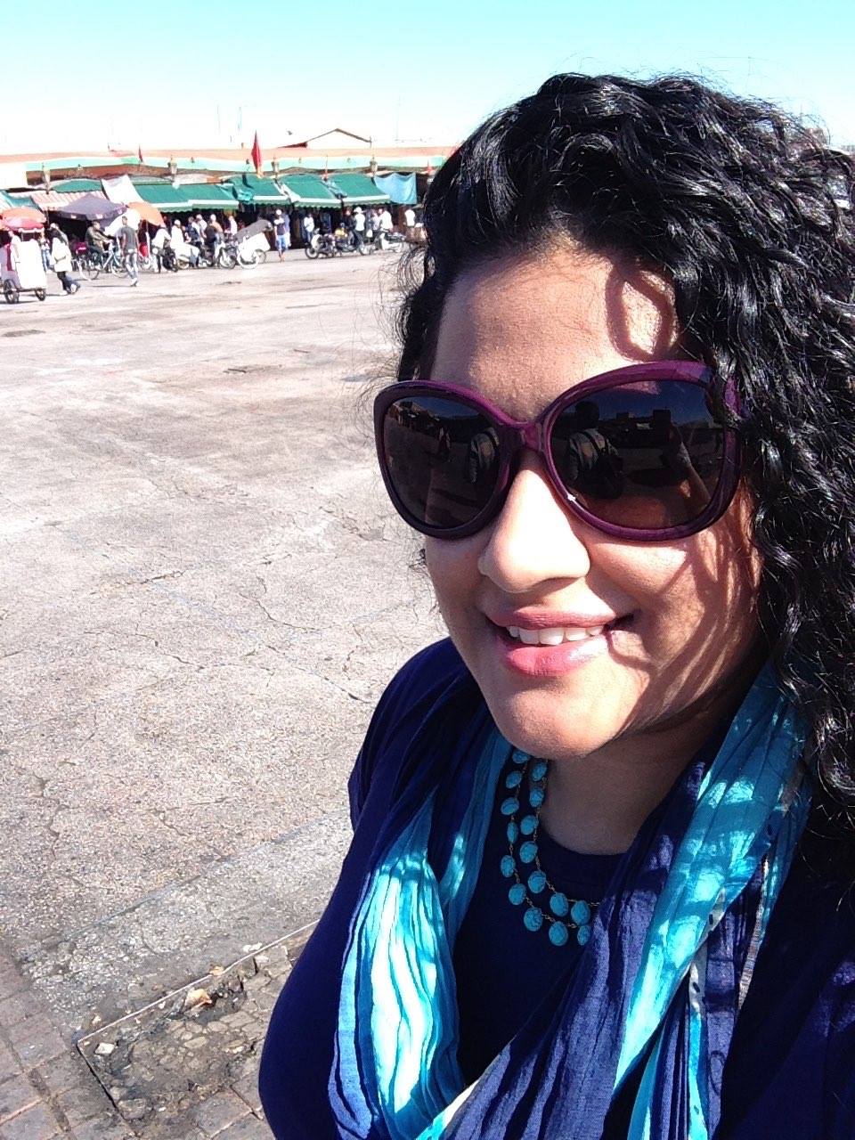 Neckpiece: Amrapali, Sunglasses: Dior 