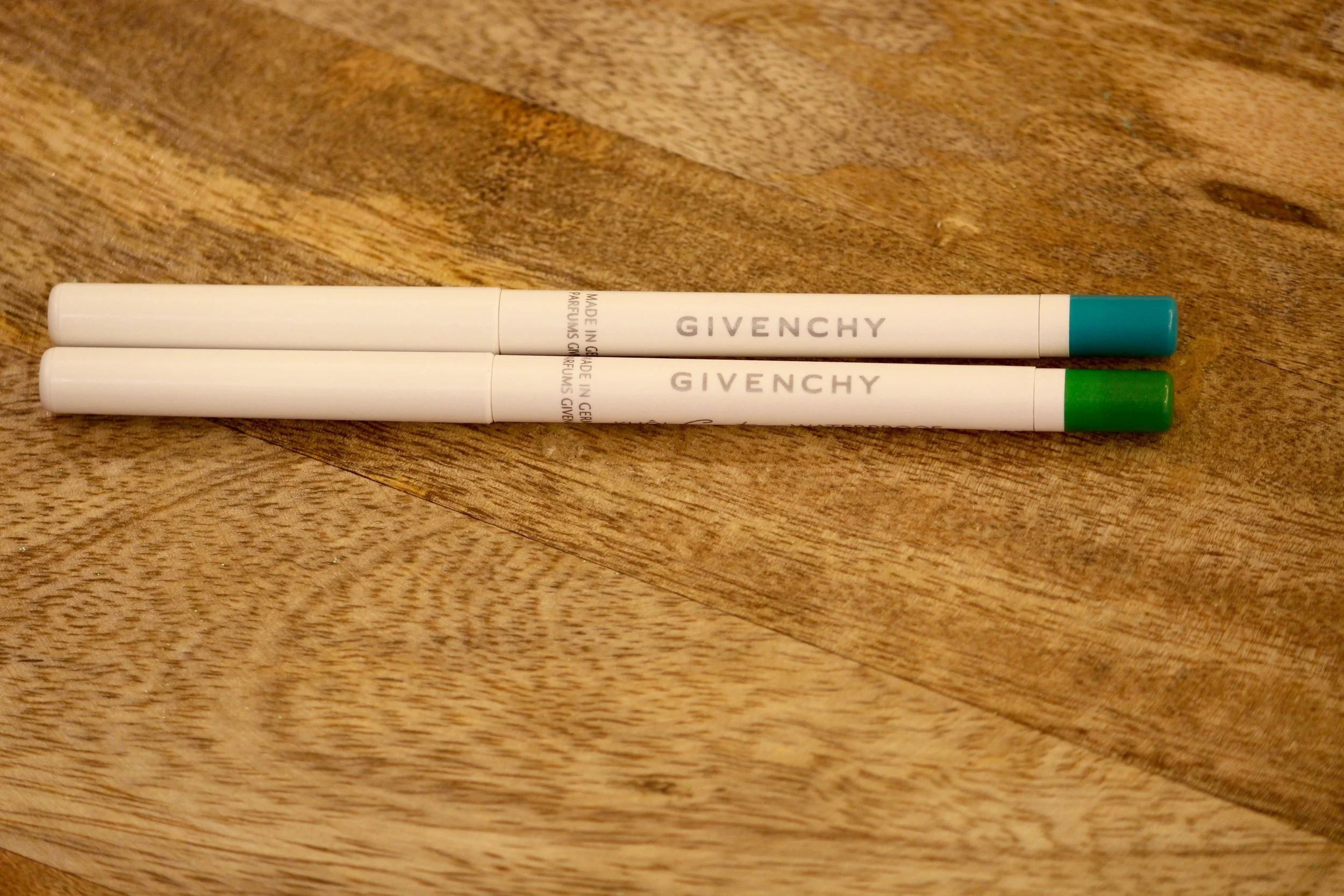 givenchy kohl