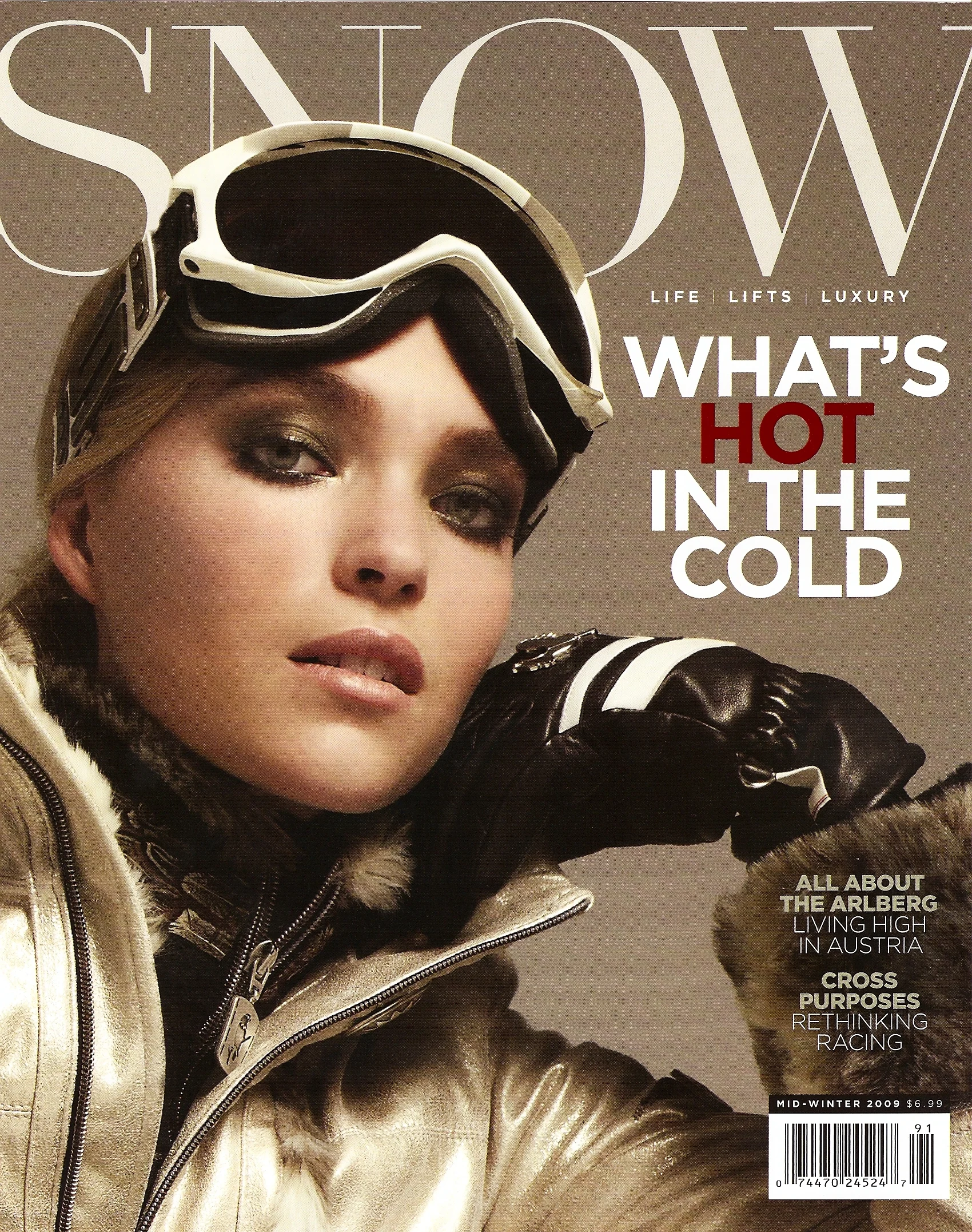 Hunter_Snow_Magazine_cover_Winter_2009.jpg