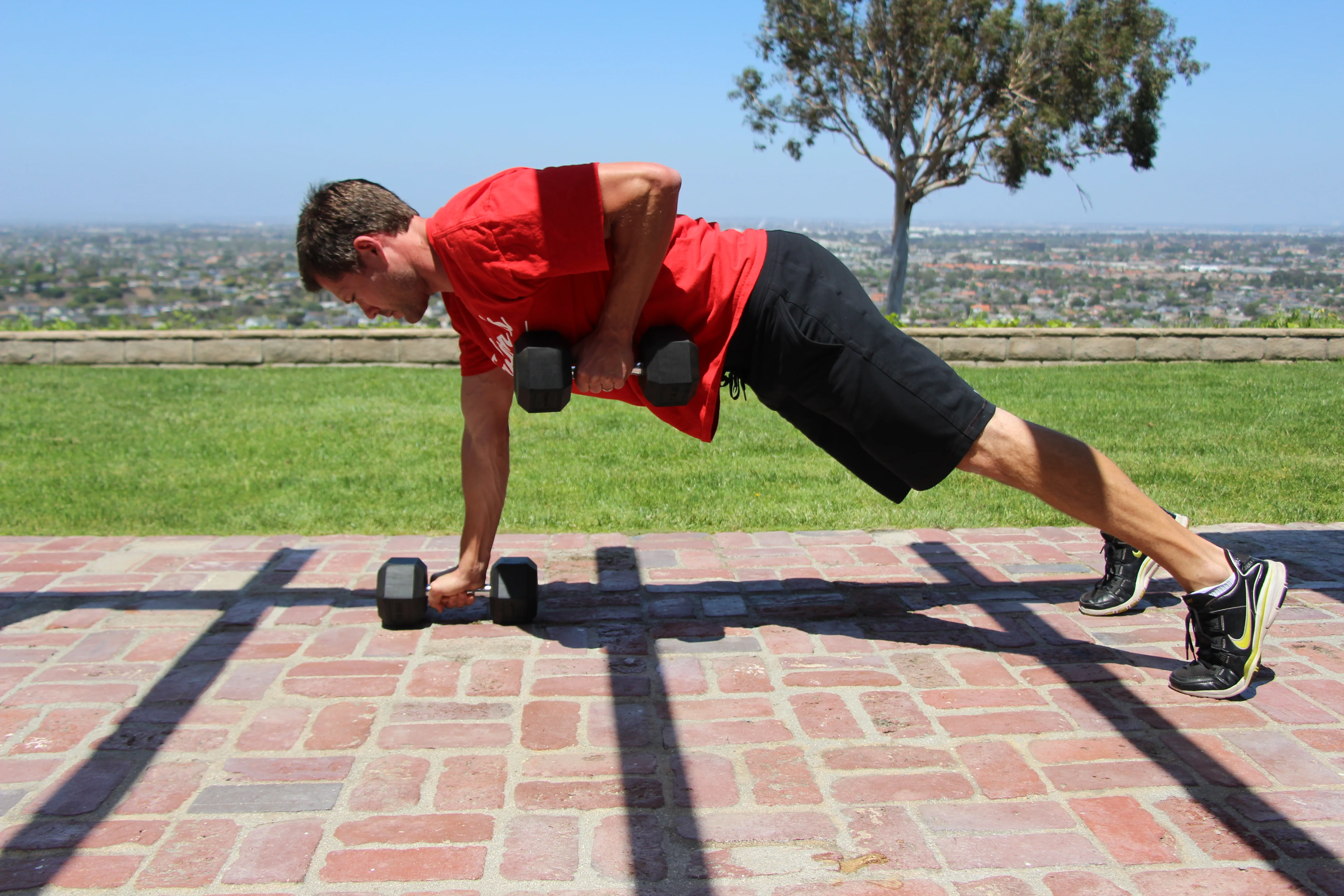 Erik's Weekly Fitness Tip: Renegade Rows For Runners