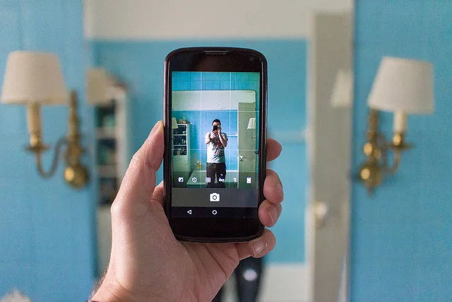 Erik's Weekly Fitness Tip: The Dark Side of Social Media