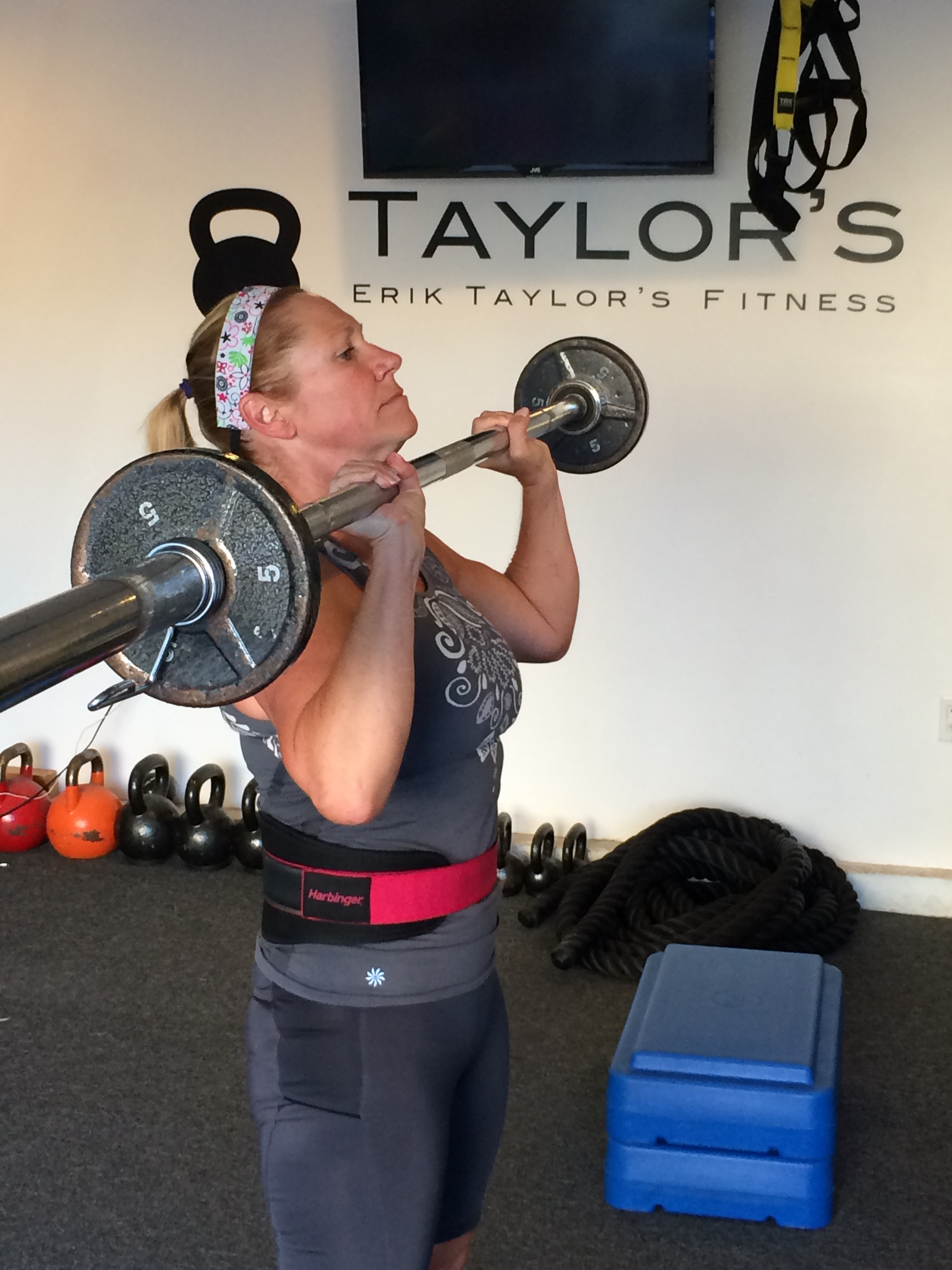 Erik's Weekly Fitness Tip | How Beth Got Her Health Back  