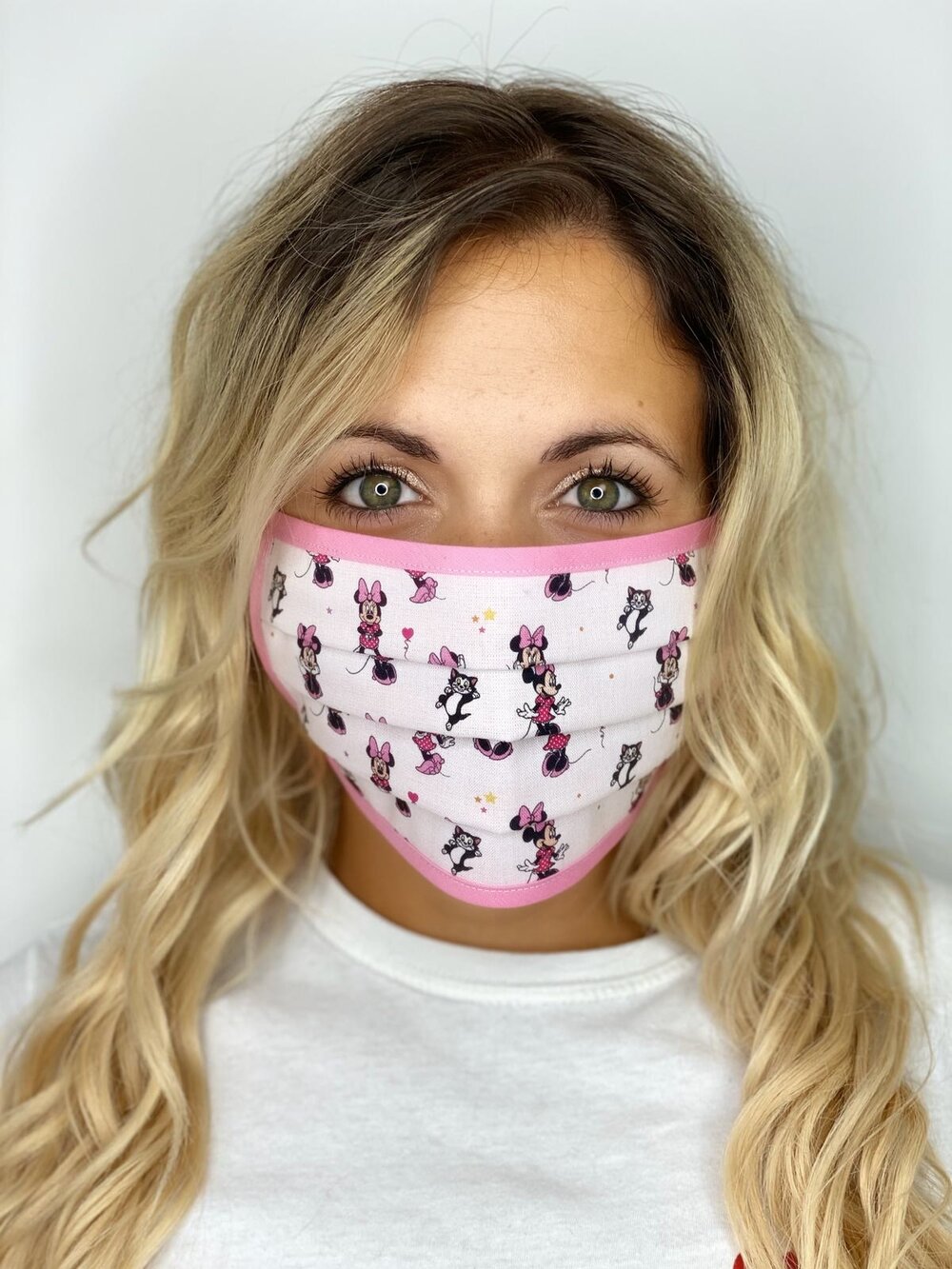 face mask Mini  Mouse on pink 