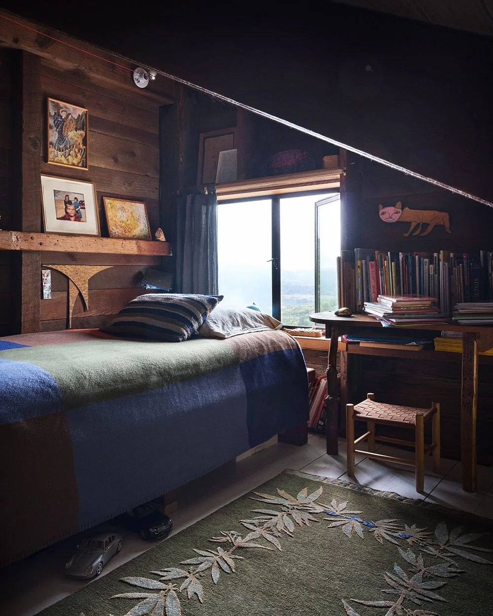 Commune_Farr_BlunkHouse_Weed Fall Small - LR 2.jpg