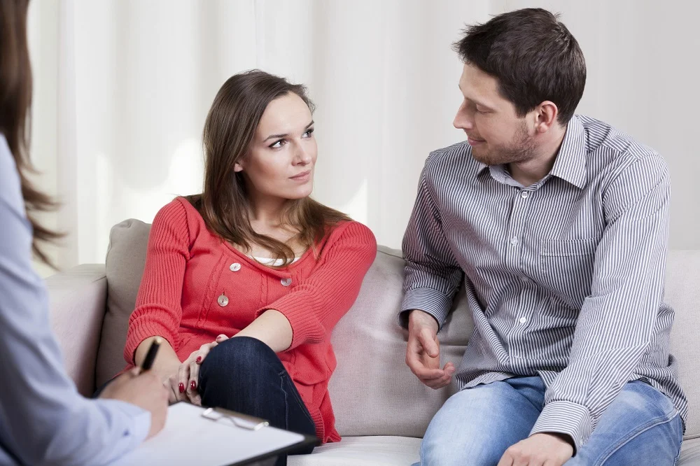 10 Signs It May Be Time for Marriage Counseling