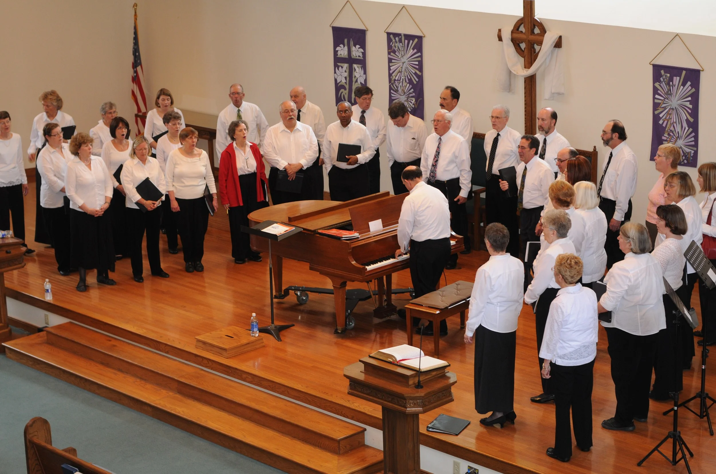  The singers before a concert at Elmira's North Presbyterian Church 