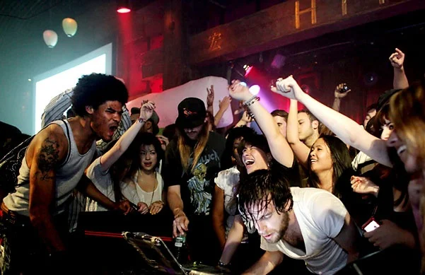 BIZBASH | SPIN/CANON | GIRL TALK | NYC