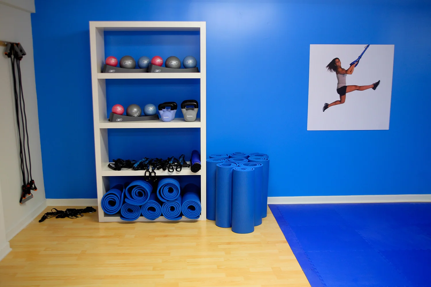 REEBOK JUKARI POP-UP STUDIO