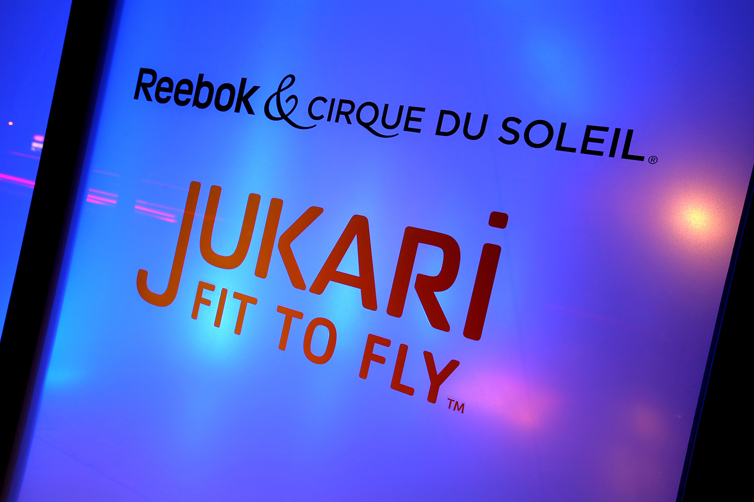 REEBOK JUKARI POP-UP STUDIO